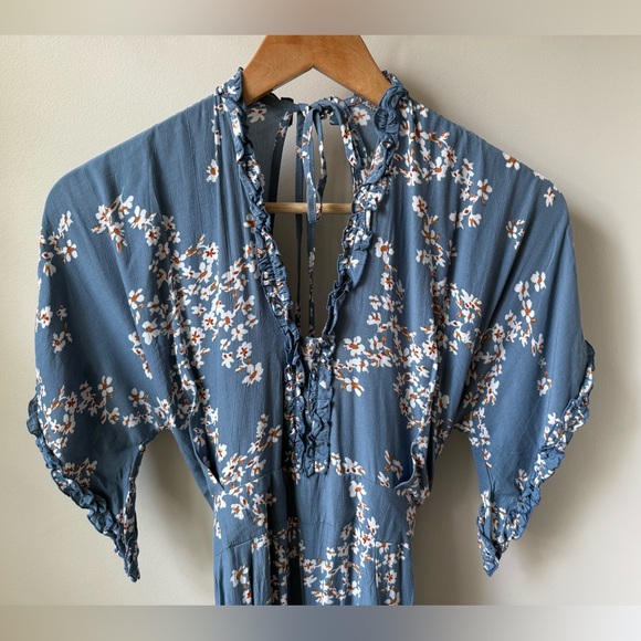 FAITHFULL THE BRAND Anthropologie LaVilla Jumpsuit Romper Floral Blue Drapey S - Picture 2 of 12